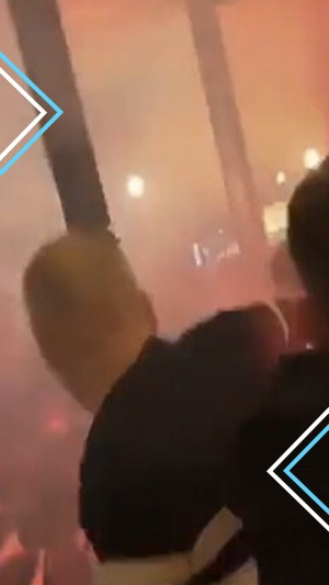 مشاهد صادمة.. ألتراس باريس سان جيرمان يهاجم مشجعي نيوكاسل